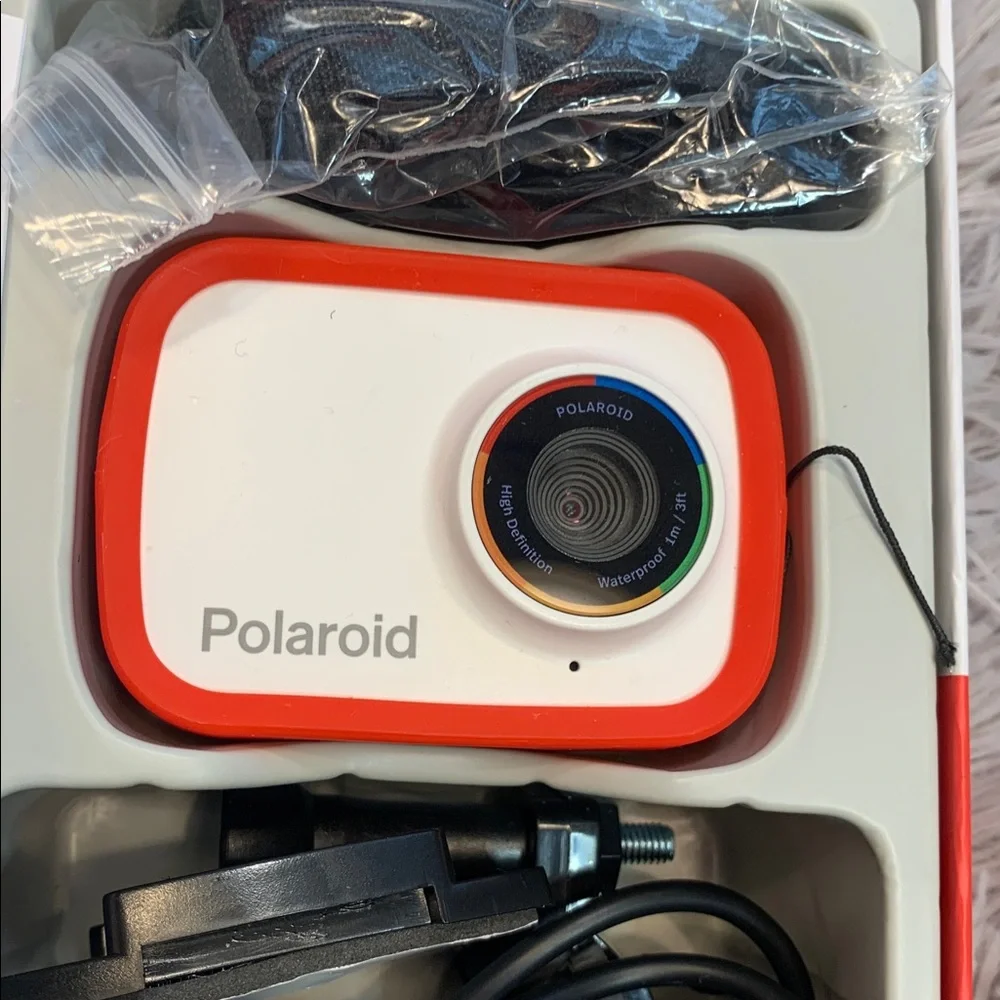 🌹Polaroid Red and White iD757 Digital Action Camera - Open Box